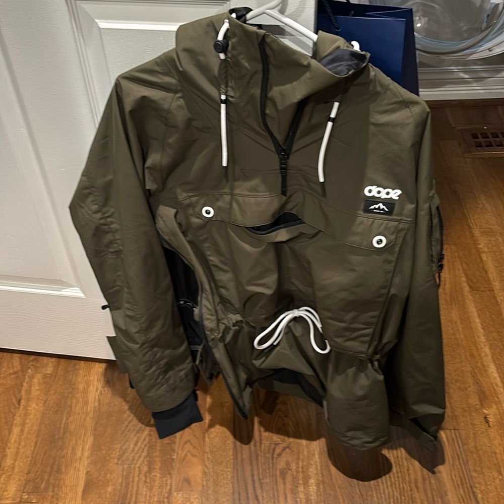 DOPE Olive Ski & Snow Jacket